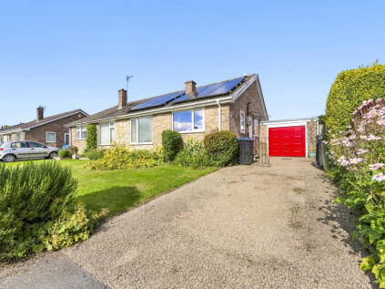 17 Dale Grove, Leyburn