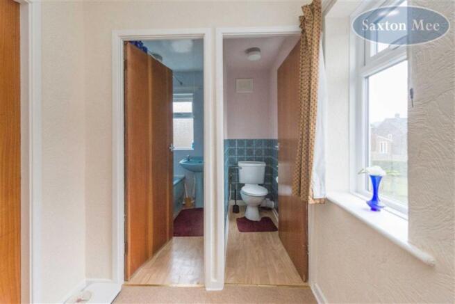 SEPARATE WC