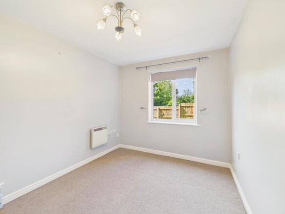 1 bed Flat for sale Image 6