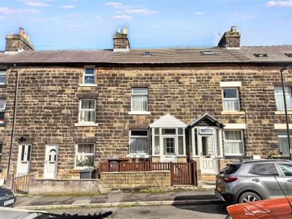 Bennett Street, Buxton, Derbyshire, SK17 6NB.