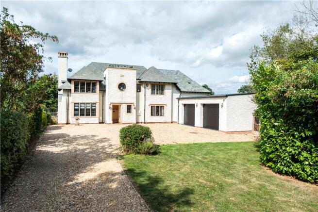 5 Bedroom House