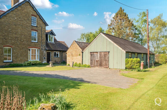 8a53a953-6a1a-472...