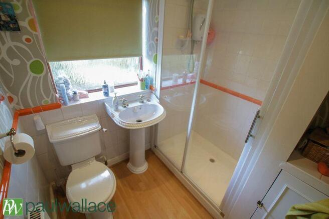 Shower Room / ...