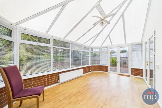 2 bed Bungalow for sale Image 9