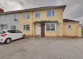 33, Robert Cecil Avenue, Southampton SO18 2NB