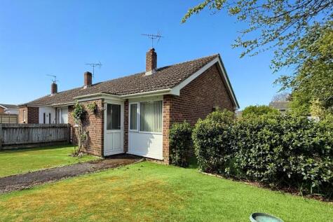 Hightown Gardens, Ringwood, BH24 3EH