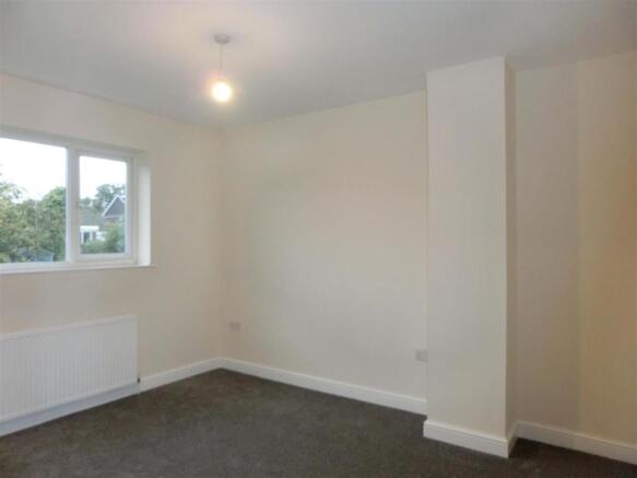 Heath Road 9 Bed1.jpg