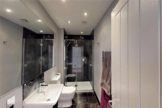 Shower Room/Wc