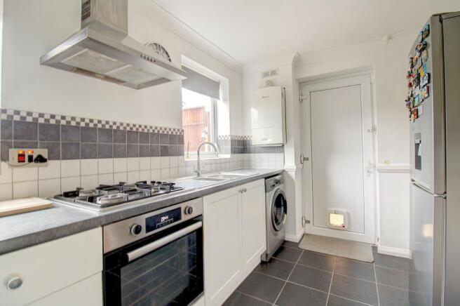 Kitchen (alt view)