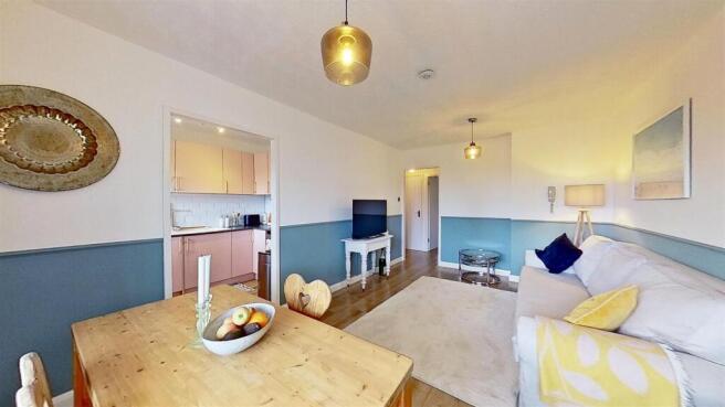 Jasmine-Court-Wimbledon-SW19-06042026_143610.jpg