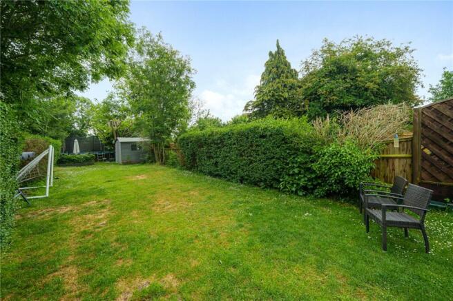 95' Rear Garden