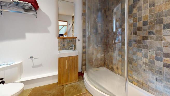 Highbury-Pant-OSWESTRY-SY10-8LE-Bathroom(1).jpg