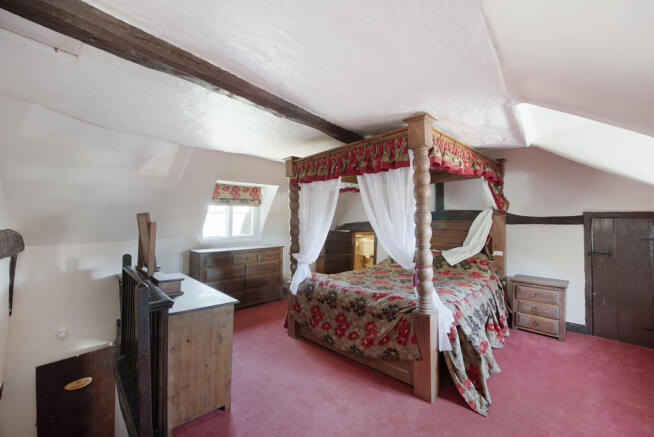 Prinicpal Bedroom