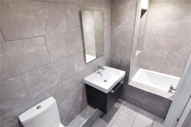 2 bed Maisonette for sale Image 7