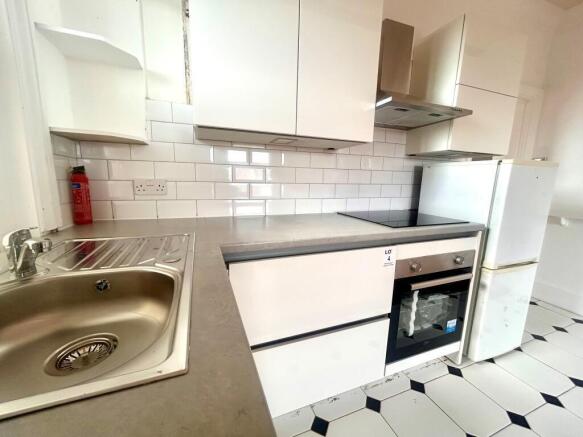 Kitchen Courtlands.jpeg