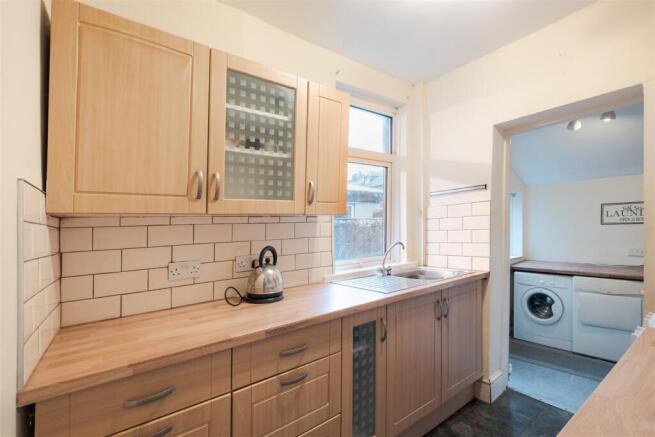 19 Stafford Street (4 of 18).jpg