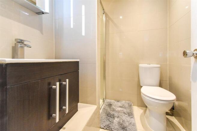 En-Suite Shower