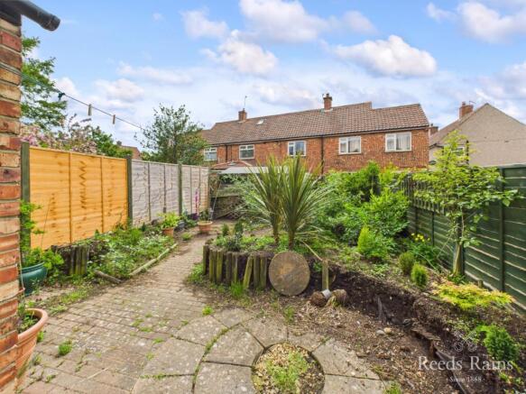 3 bed Terraced for sale Image 7