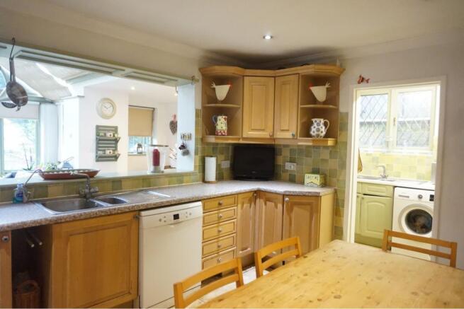 Kitchen/Breakfast