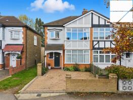 40, Normanshire Drive, London E4 9HF