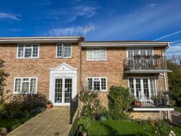 Flat 4, Woodview House, Battle Gates, Battle TN33 0JD