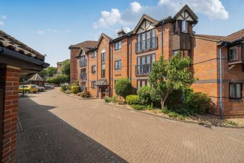 Talbot Court, Reading, RG1