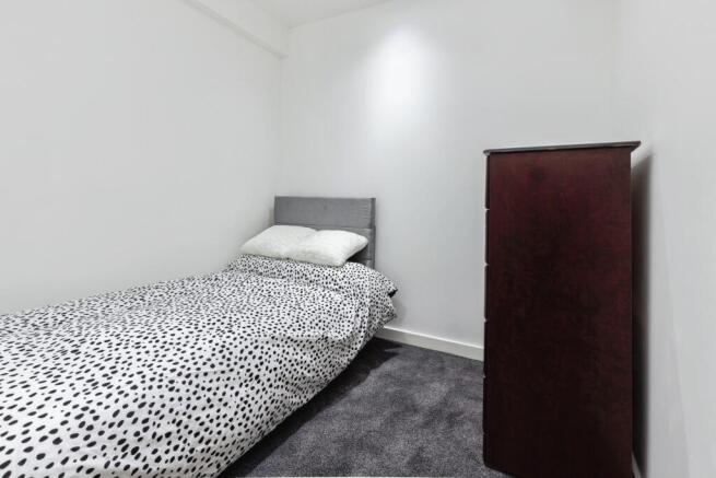 2 bed Apartment for sale Image 10