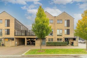 28, High Chase, Newhall, Harlow CM17 9SA