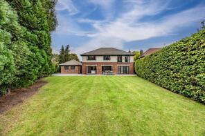 2, The Green, Cheadle Hulme, Cheadle SK8 6JB