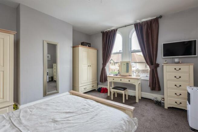 Langton Road 42 Bedroom 1-1.jpg