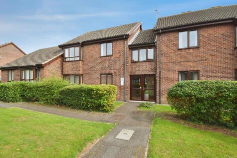 St. Pauls Close, Oadby, LEICESTER