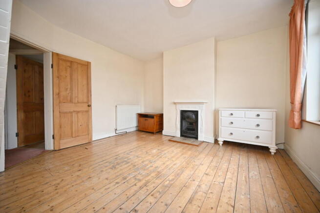 2 bed Terraced for sale Image 7