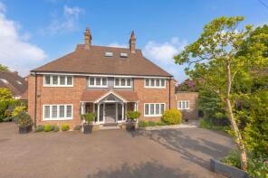 Little Chowne, Croft Road, Crowborough TN6 1DR