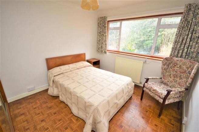 Bedroom 1.jpg
