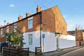 1, Junction Road, Banbury OX16 4SJ