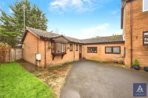 Highfield Court, Brackley, Northamptonshire