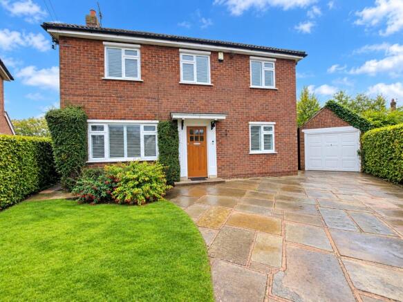 3-bed detached on Chesham Close, Wilmslow, Cheshire, SK9, £795,000