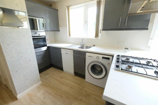 KITCHEN DINING ROOM
