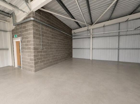 Land to rent Image 8