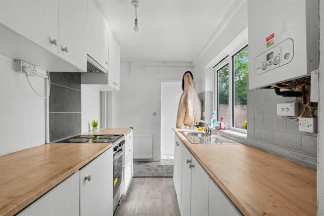 Kitchen_3.jpeg