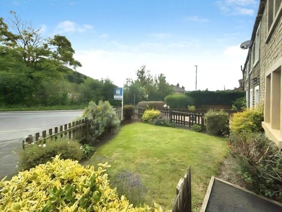 2 bed End of Terrace to rent Image 12