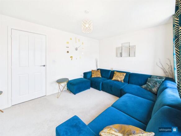 4 bed Town House for sale Image 11