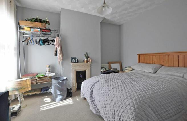Photo 10