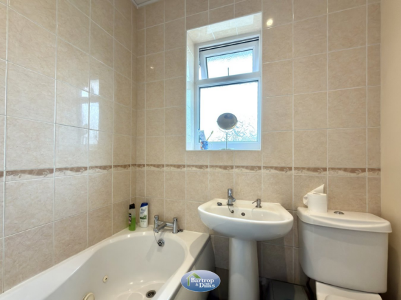 2 bed Semi-Detached for sale Image 4