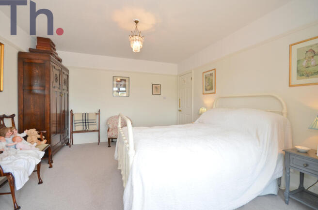 Bedroom 1.JPG