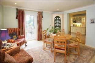 Breakfast Room