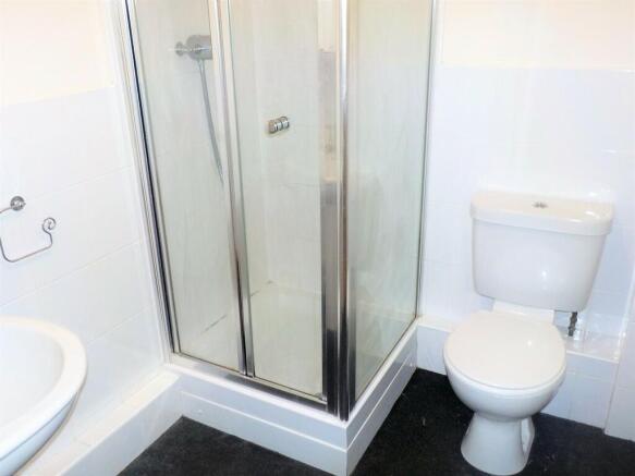 Ensuite Shower Ro...