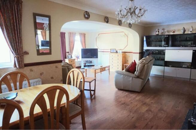 Living / Dining Room