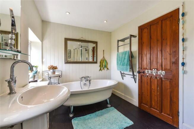 Ensuite