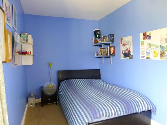 BEDROOM 4